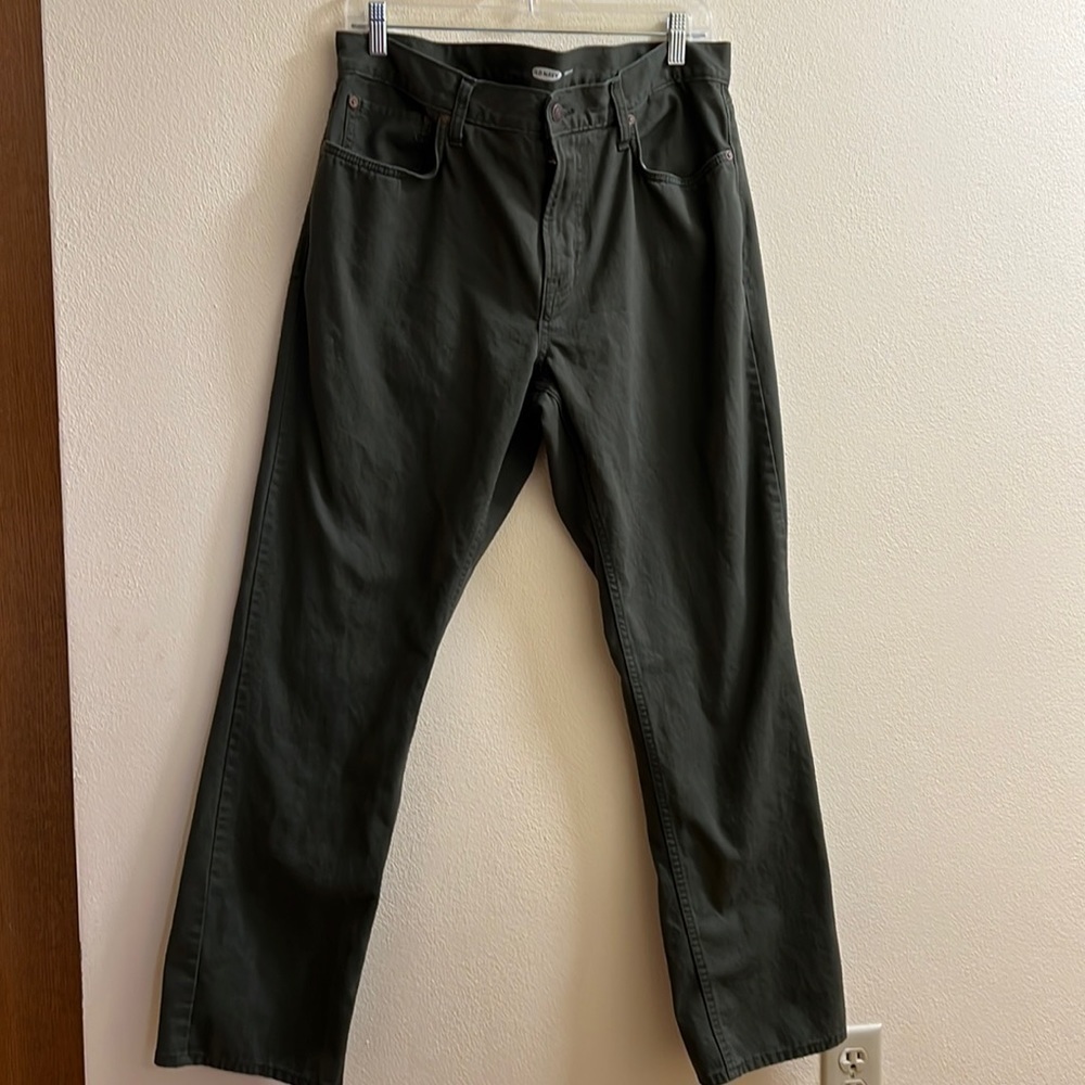 Old Navy Olive Green Men's Straight Leg Pants size 36 x32